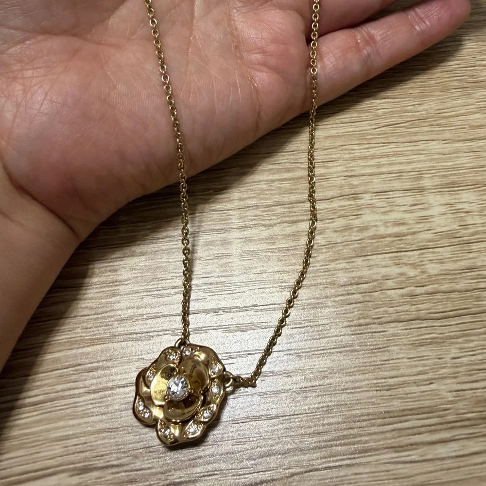 Kate Spade Women’s Elegant Gold Rose Flower Pendant Necklace with Rhinestones